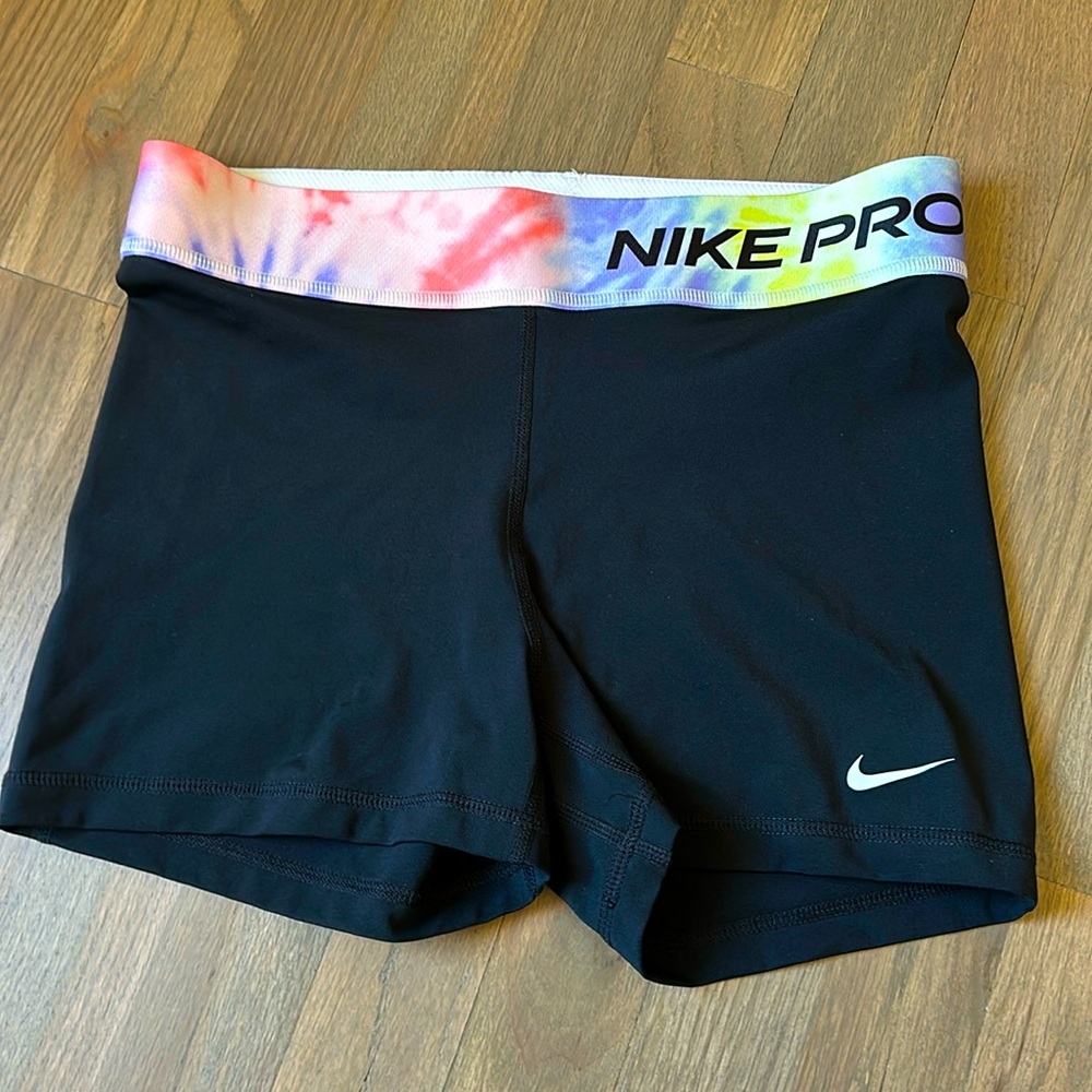 Nike Pro Shorts w/tye-dye color waist band